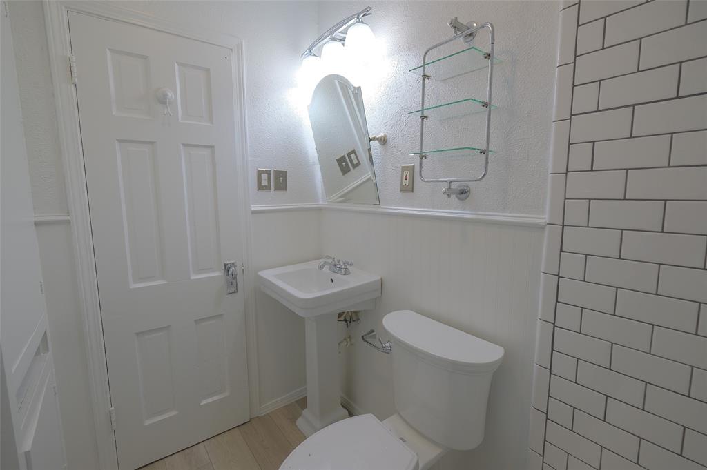 Queensborough Add - Residential Lease