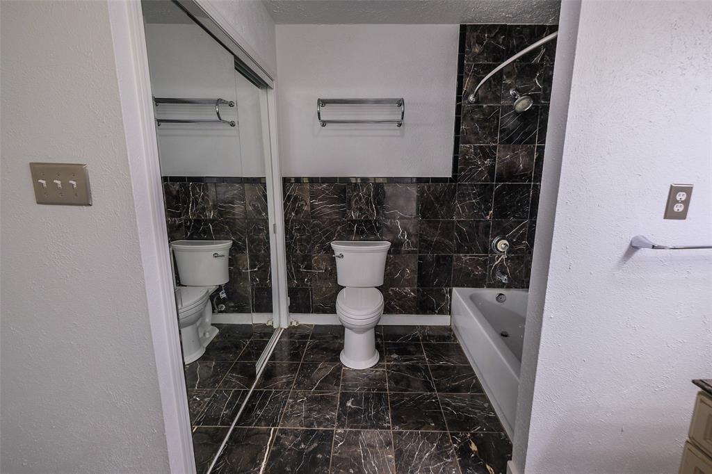 Queensborough Add - Residential Lease