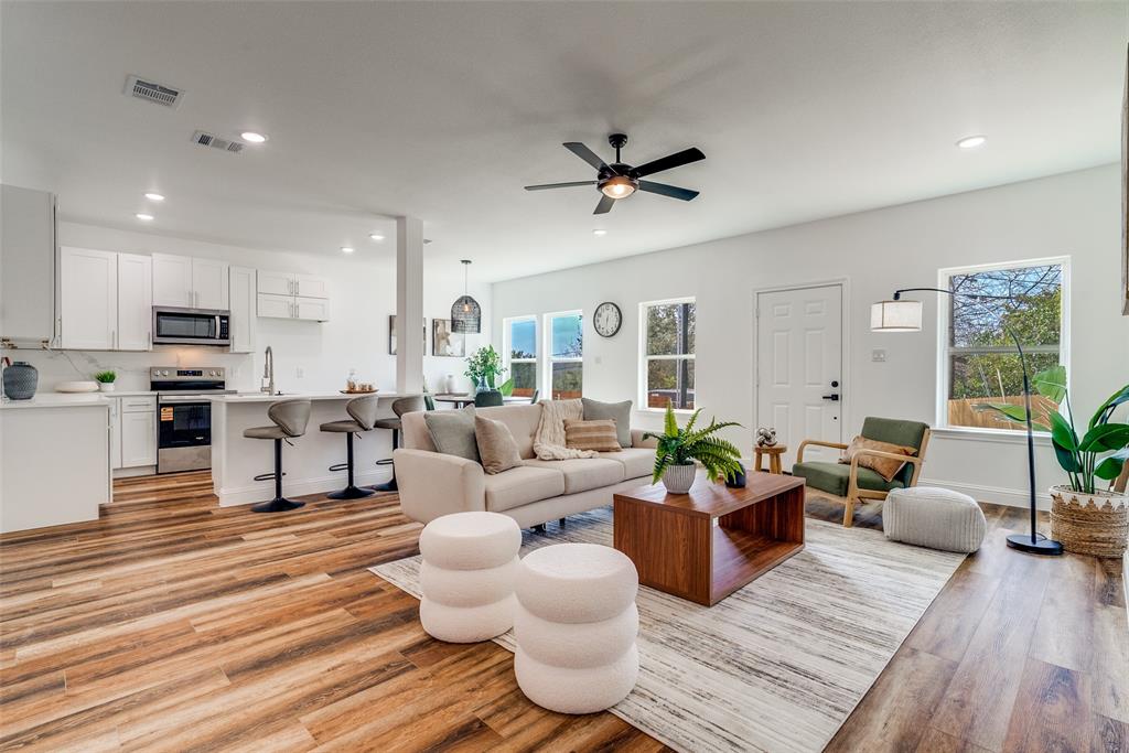 Oak Trail Shores Sec C - Residential