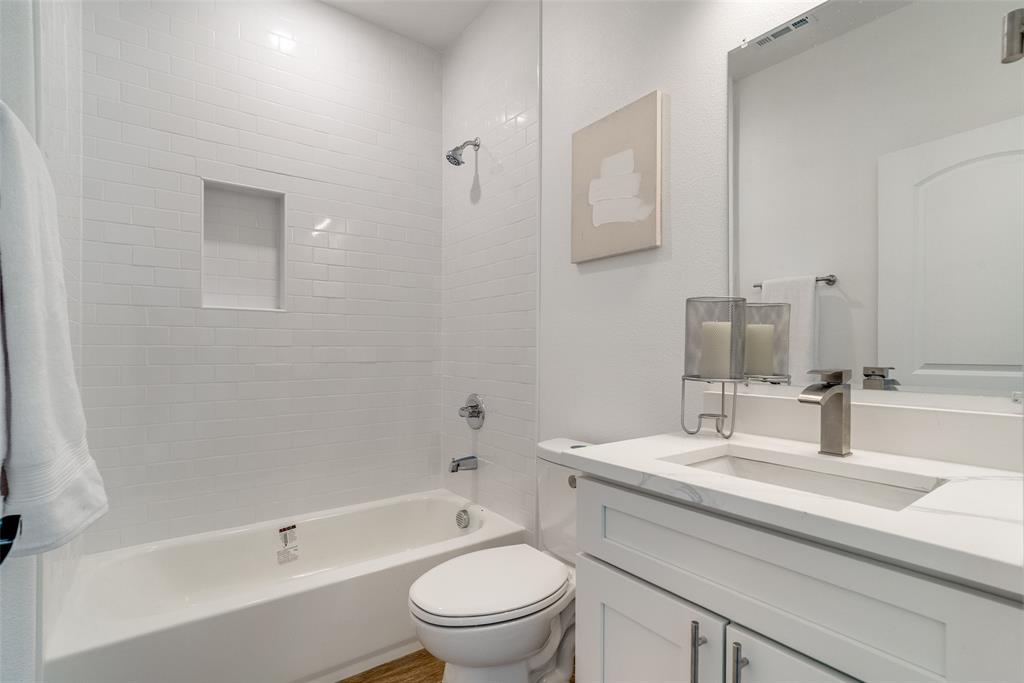 Oak Trail Shores Sec C - Residential