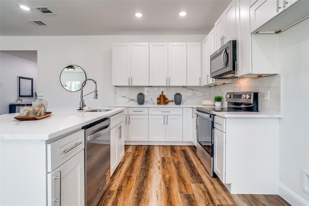 Oak Trail Shores Sec C - Residential