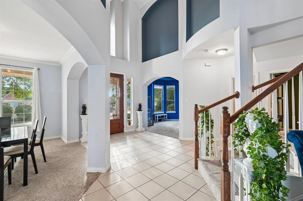 10005 Fairway Vista Drive