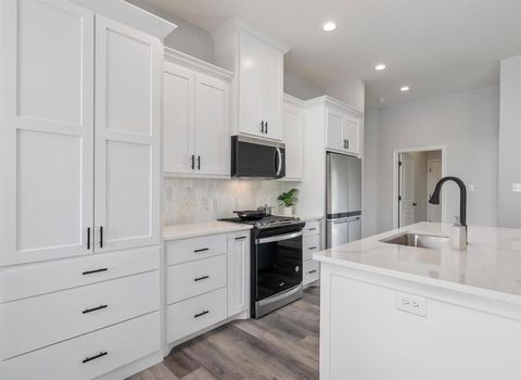 Tiny photo for 1013 Don Eve Court, Azle, TX 76020 (MLS # 21230895)