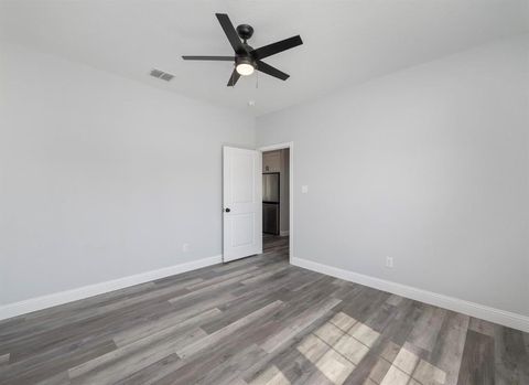 Tiny photo for 1013 Don Eve Court, Azle, TX 76020 (MLS # 21230895)