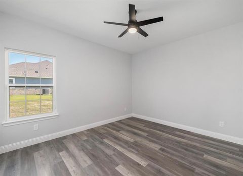 Tiny photo for 1013 Don Eve Court, Azle, TX 76020 (MLS # 21230895)