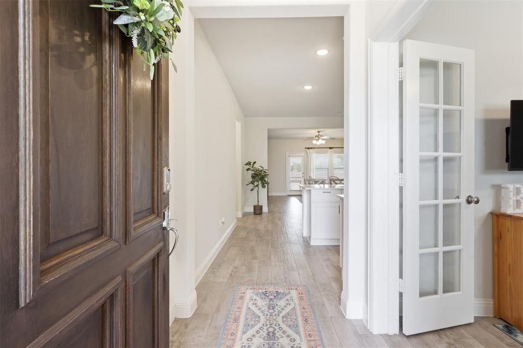 3808 Horseshoe Trail