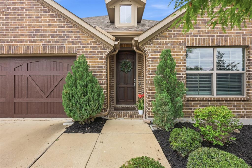 3808 Horseshoe Trail