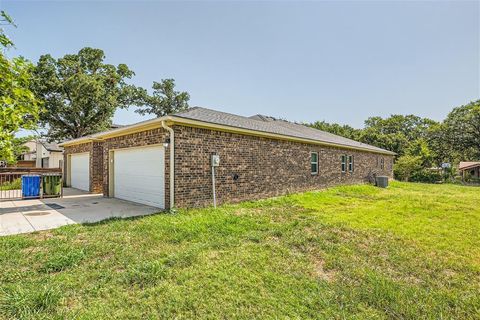 A home in Balch Springs