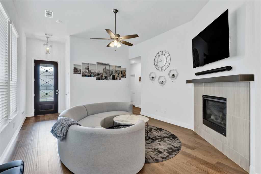 Trinity Falls Planning Unit 7 Ph 2 - Residential Lease