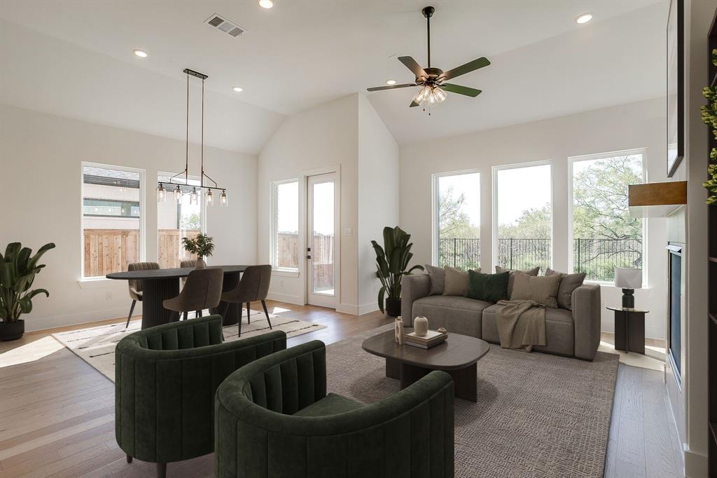 1656 Cedar Elm Way