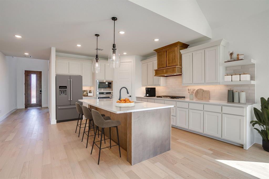 1656 Cedar Elm Way