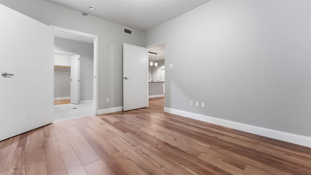 1100 Trinity Miils Condo - Residential