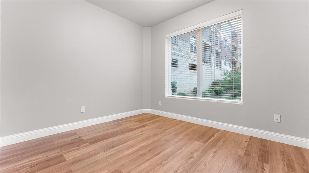 1100 Trinity Miils Condo - Residential