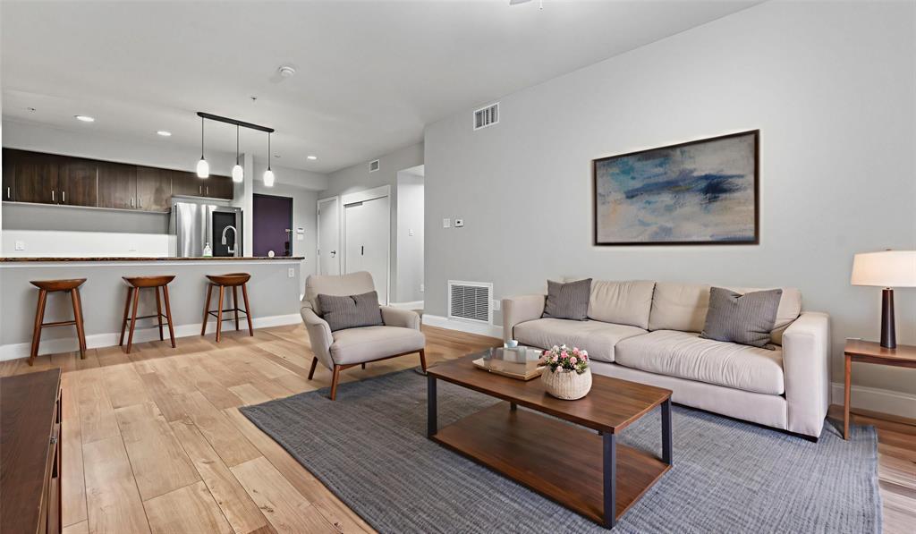 1100 Trinity Miils Condo - Residential