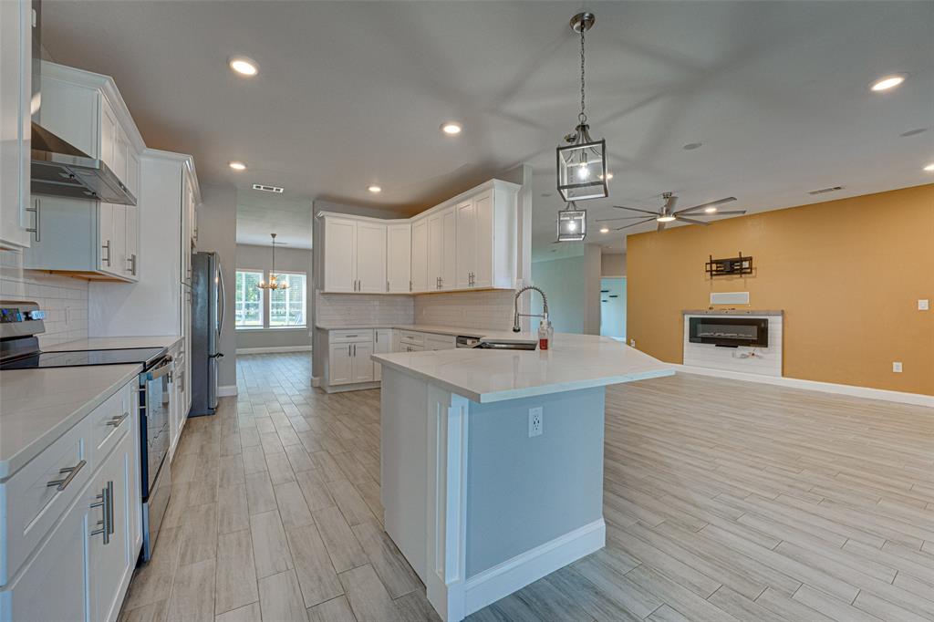 6061 County Road 4064