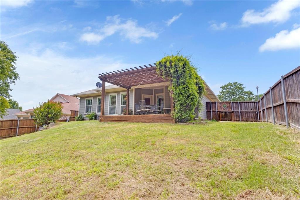 1823 Woodland Park Drive