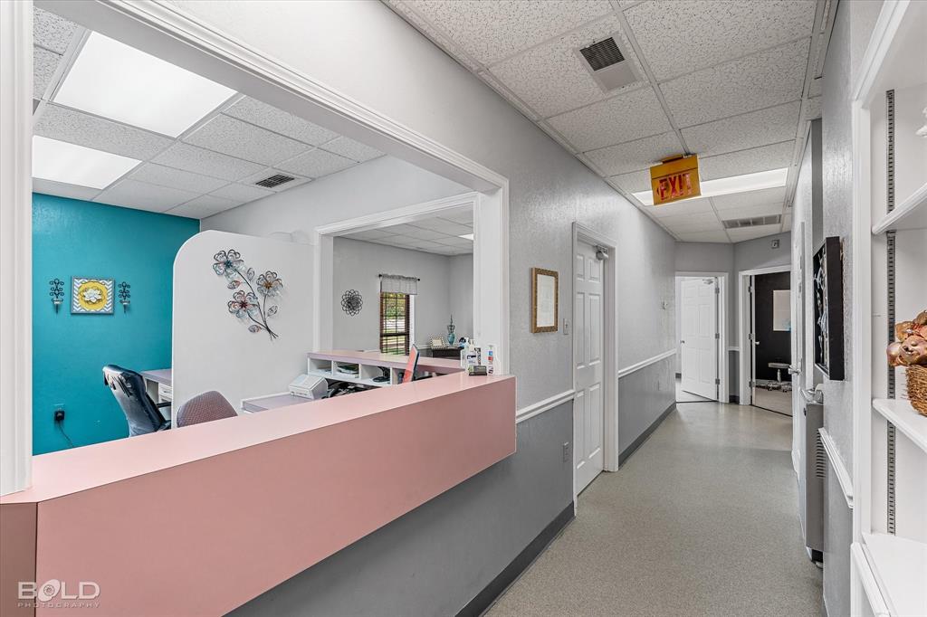 Southern Hills - Commercial Sale