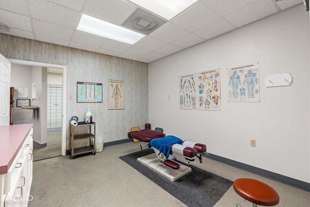 Southern Hills - Commercial Sale