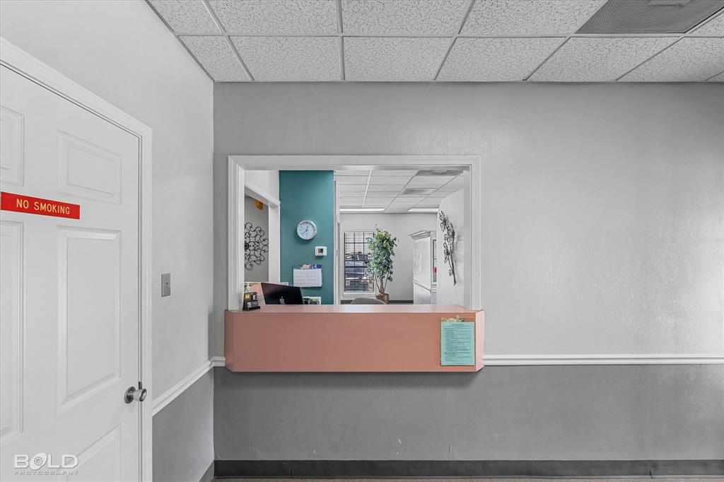 Southern Hills - Commercial Sale