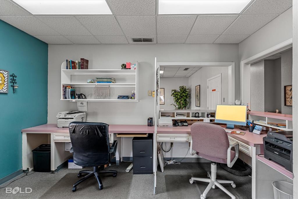 Southern Hills - Commercial Sale