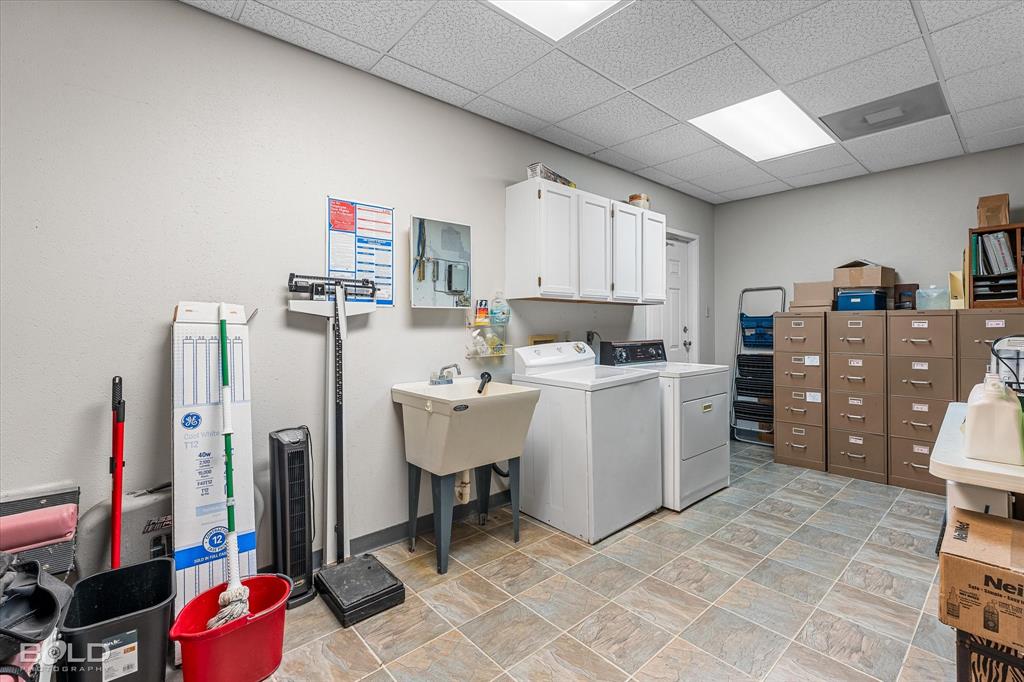 Southern Hills - Commercial Sale