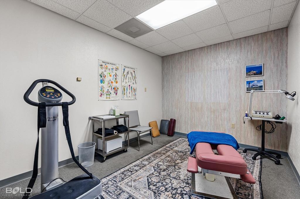 Southern Hills - Commercial Sale