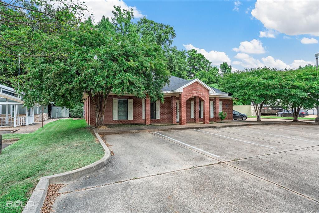 Southern Hills - Commercial Sale