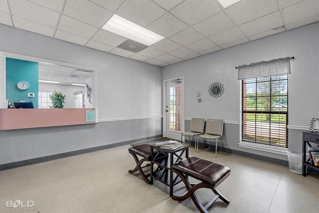 Southern Hills - Commercial Sale