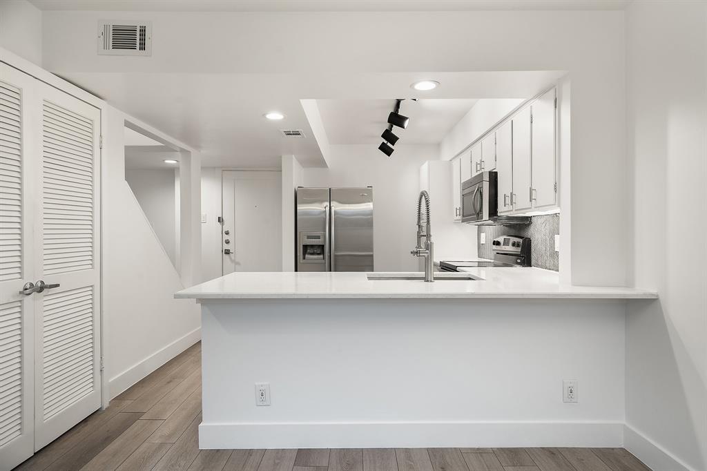 Almaden Condo - Residential