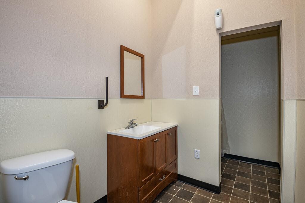 112 W Jefferson Street