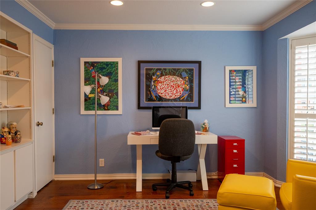 1109 Roaring Springs Road 1109