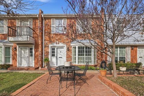 1109 Roaring Springs Road 1109 Fort Worth TX 76114