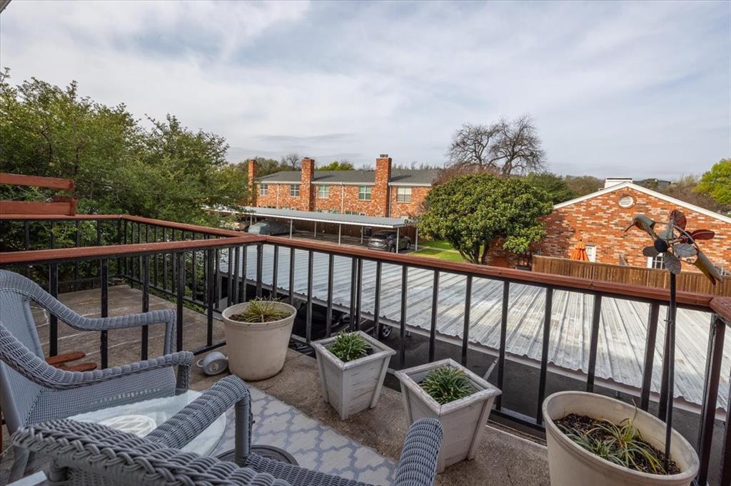 Indian Crk #2 - Residential