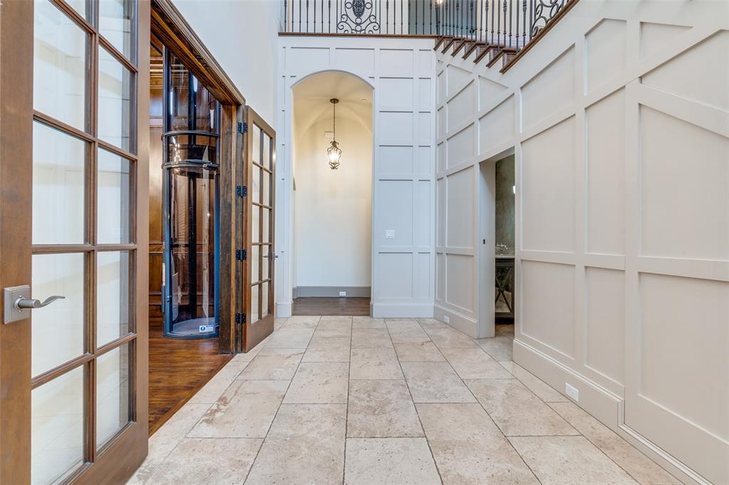 El Parado - Residential