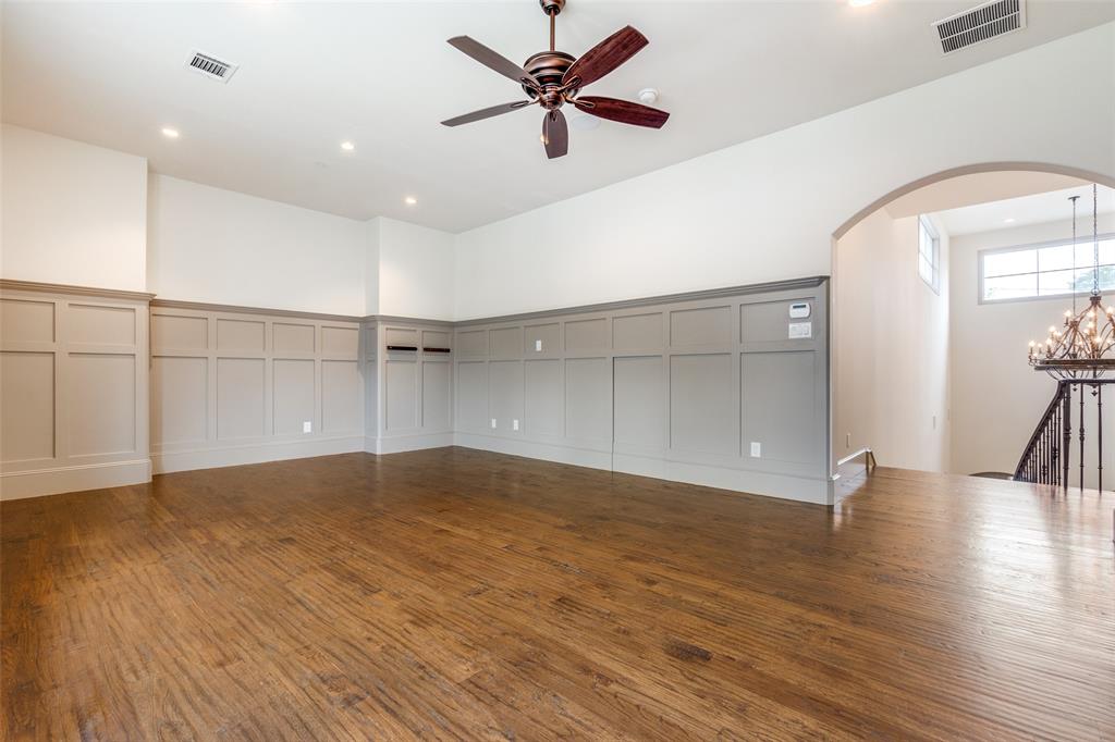 El Parado - Residential