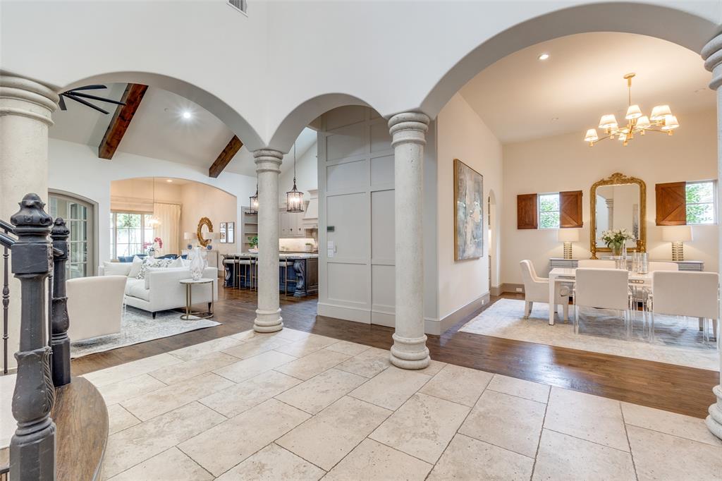 El Parado - Residential