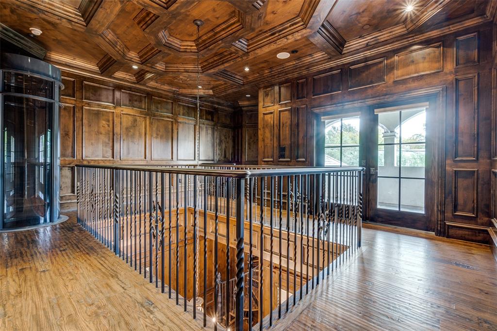 El Parado - Residential