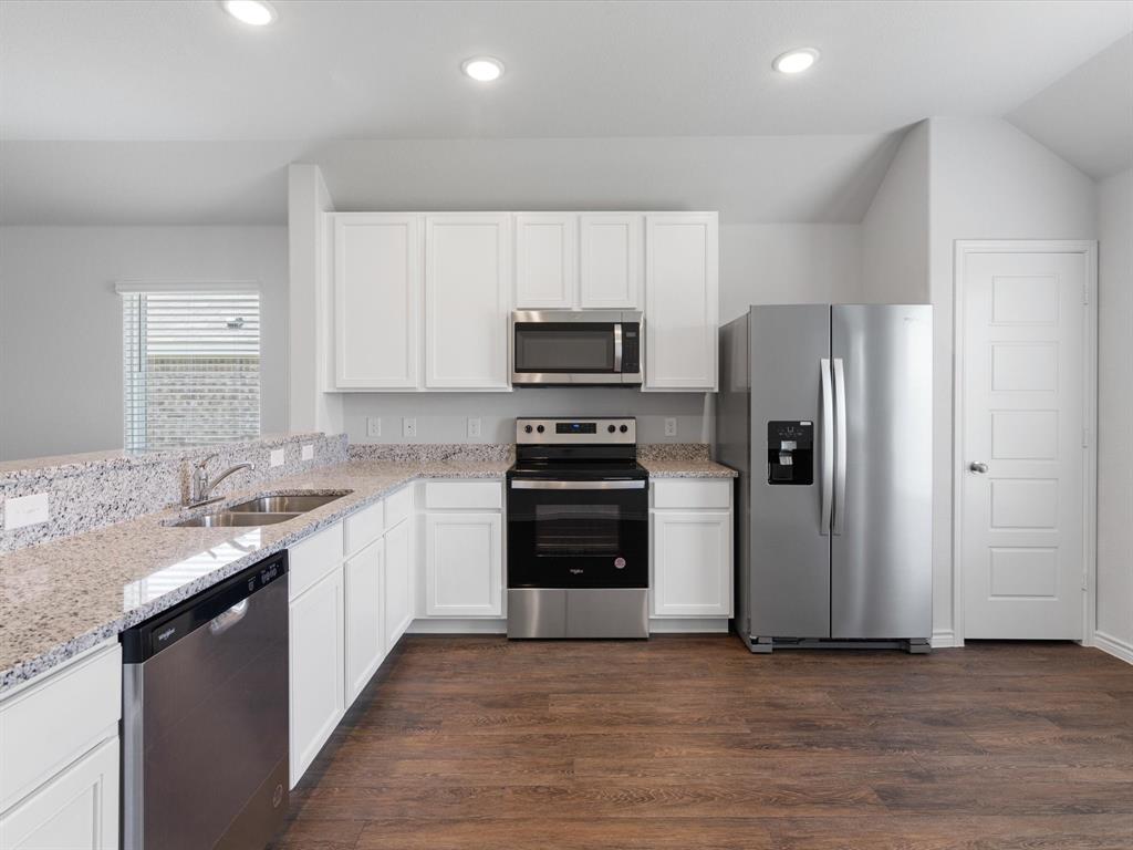 Christian Mdws Ph 2 - Residential Lease