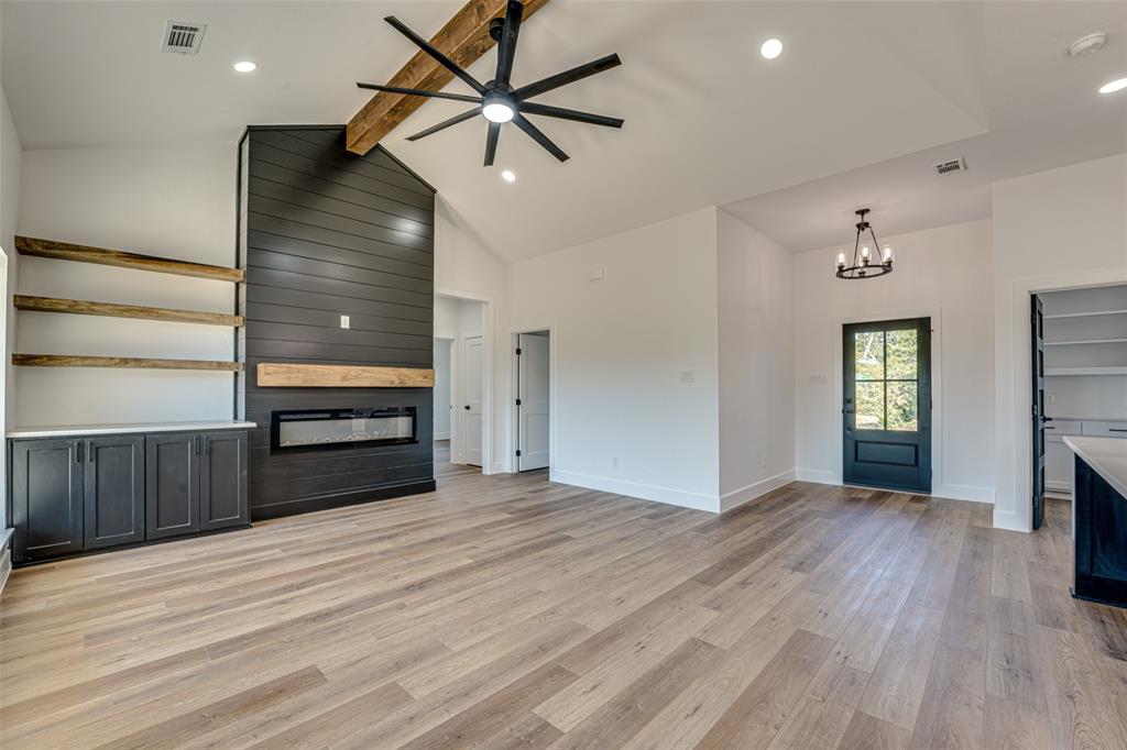 3072 NE County Road 1030