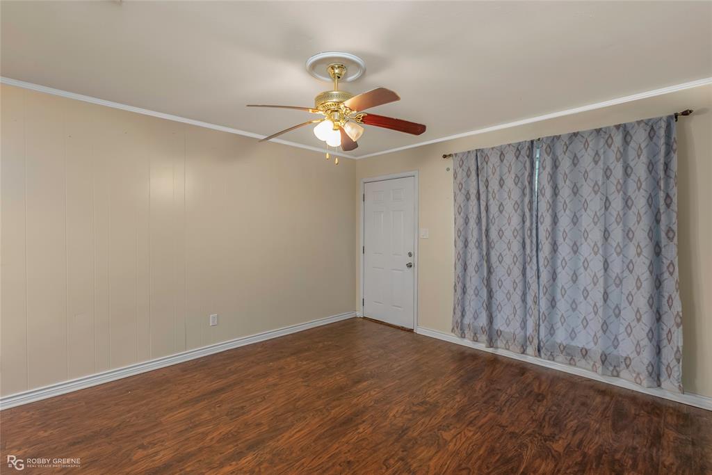 838 Fairlawn Drive
