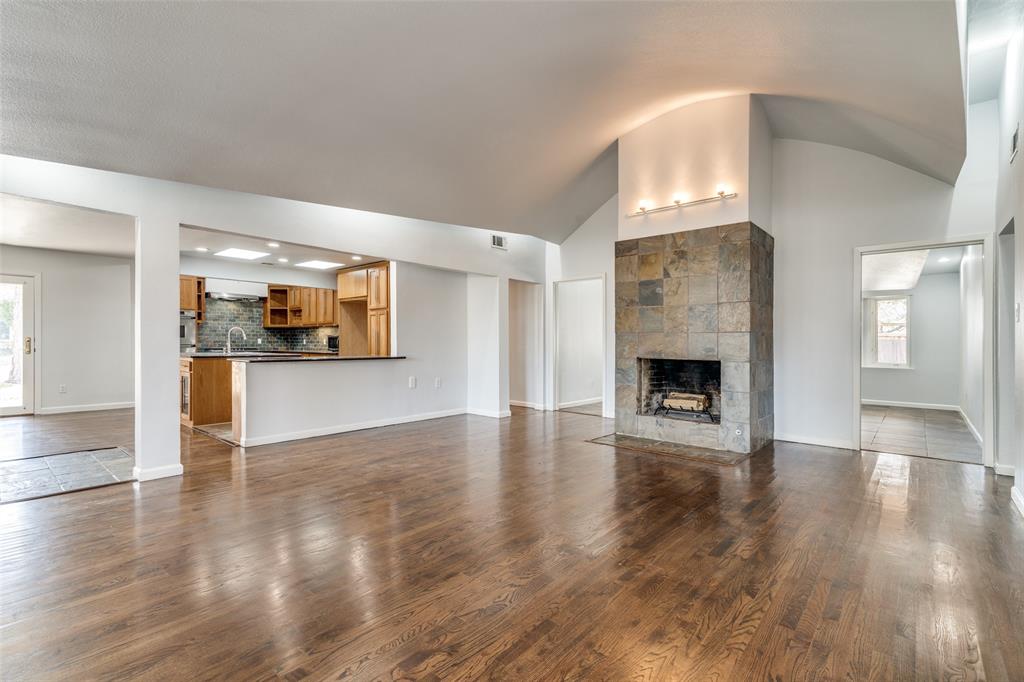 1720 Plummer Drive