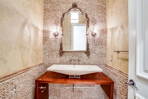 Tiny photo for 4309 Fairfax Avenue, Highland Park, TX 75205 (MLS # 21199759)