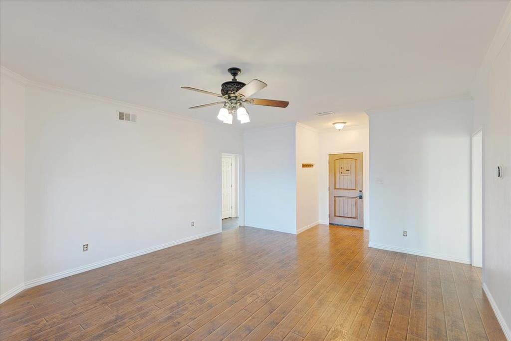 Walker James - Residential