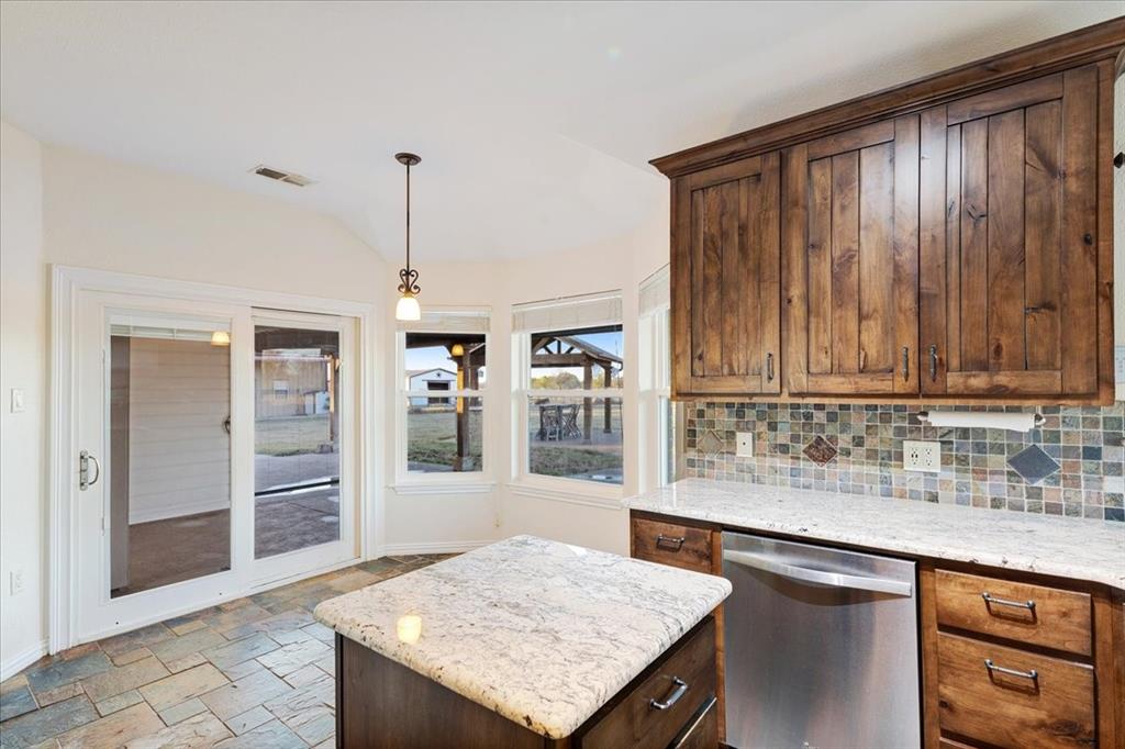 Walker James - Residential