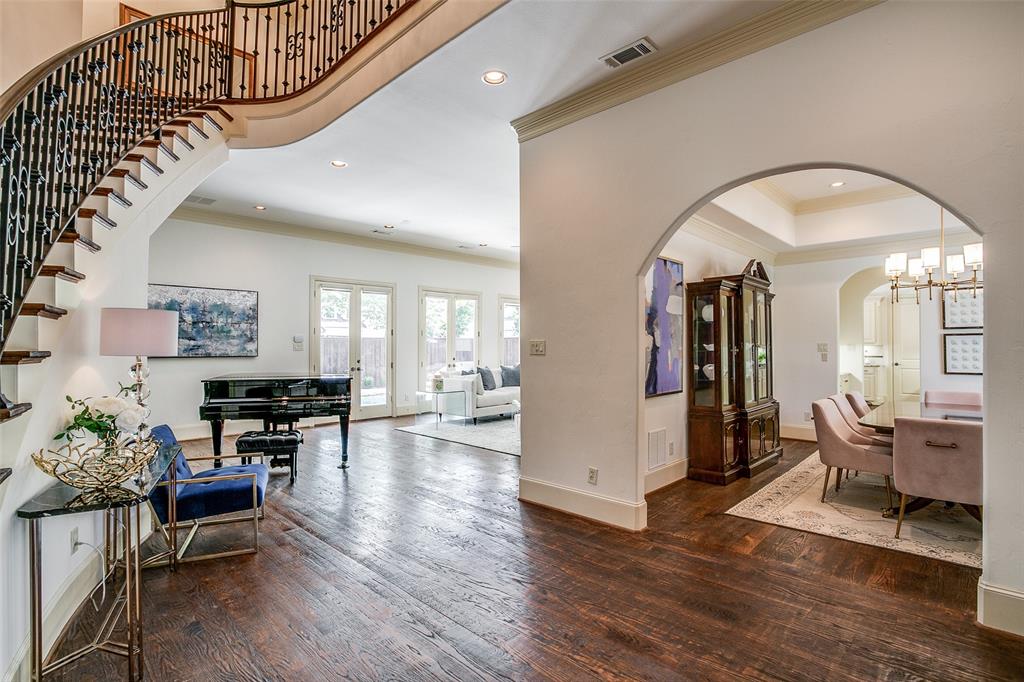 Walnut Crest - Residential