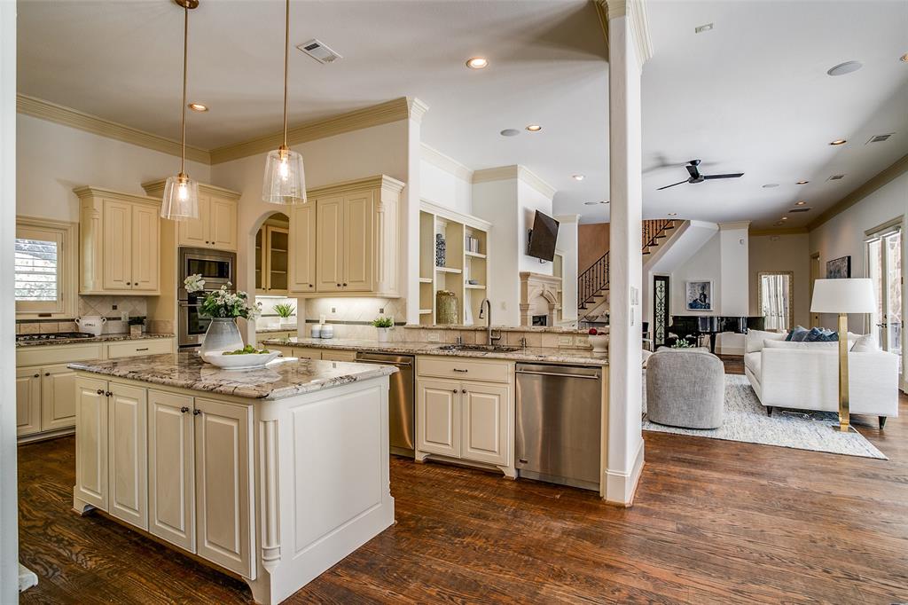 Walnut Crest - Residential