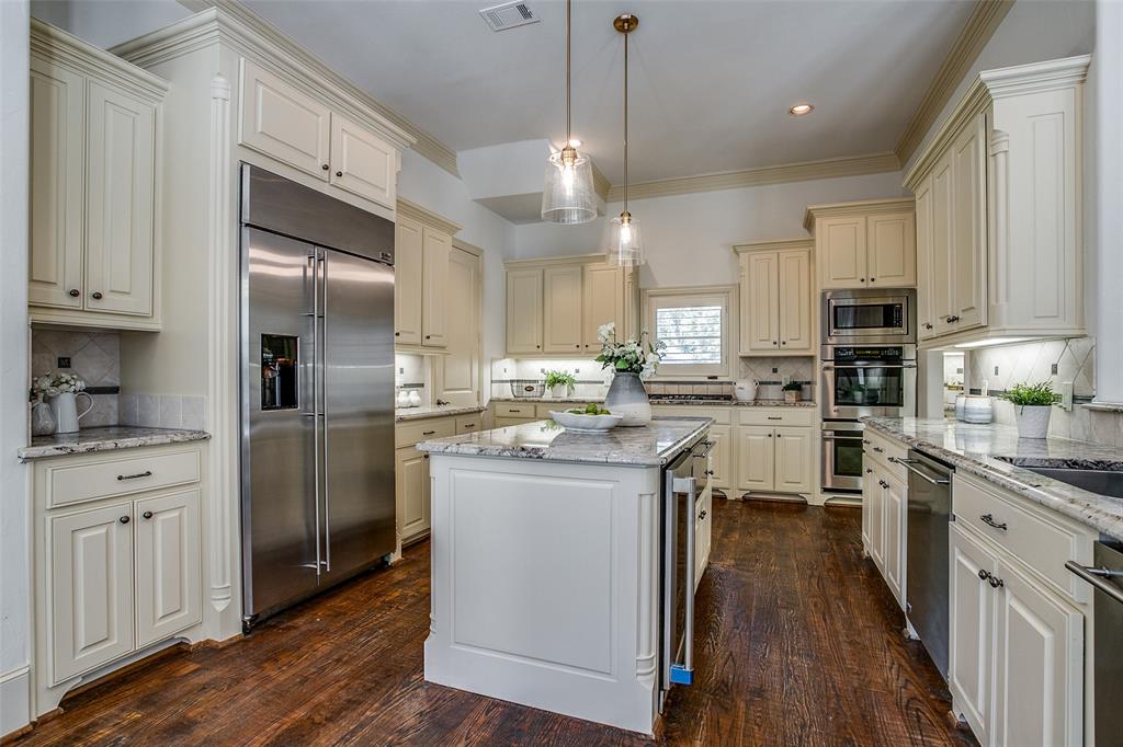 Walnut Crest - Residential