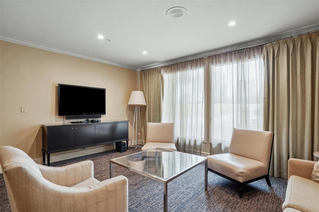 Renaissance On Turtle Creek Condo - Residential