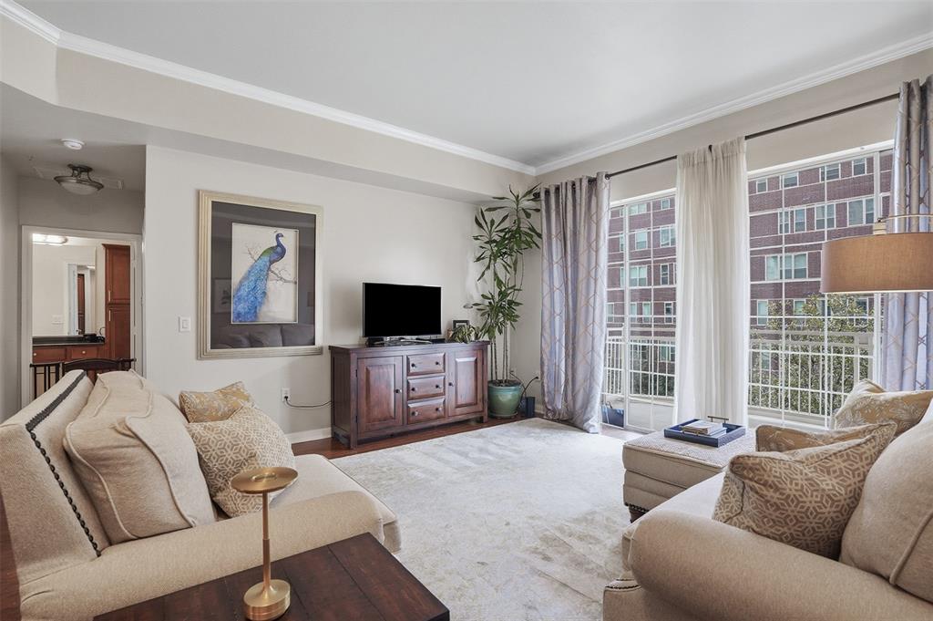 3225 Turtle Creek Boulevard 318