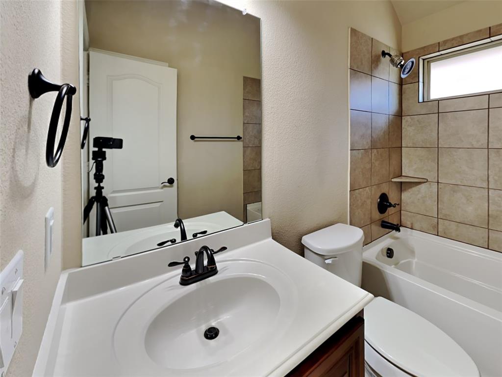 North Creek II Ph 3 - Residential Lease